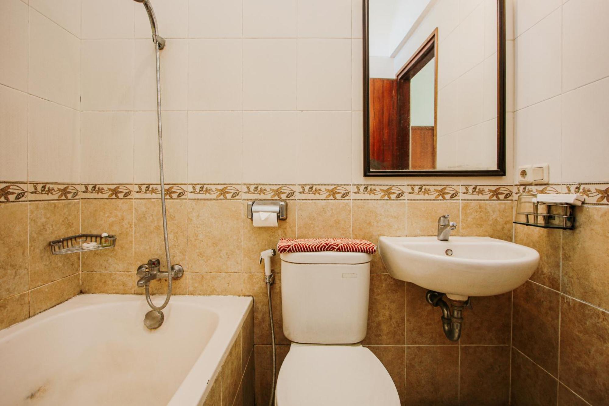 Hotel Bumi Asih Gedung Sate Bandung Exteriör bild