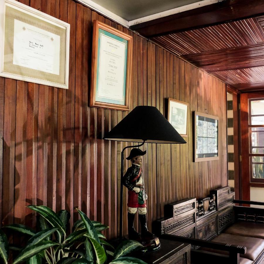 Hotel Bumi Asih Gedung Sate Bandung Exteriör bild